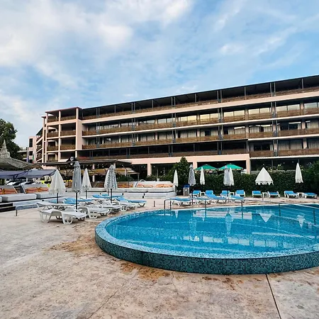 Апартаменты Grenada 322c Sunny *